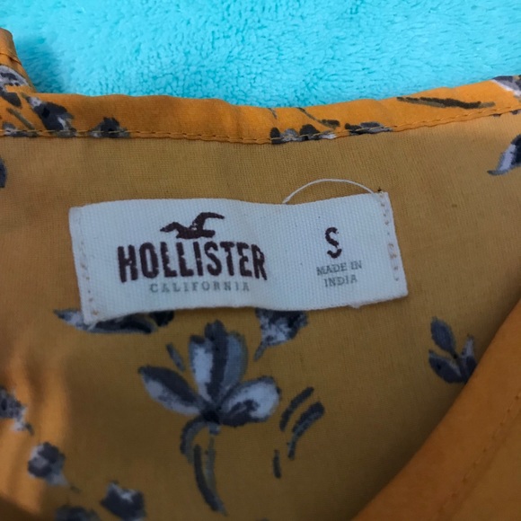 Yellow Hollister tank top - Picture 2 of 3